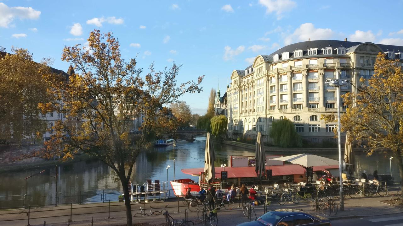 Le Quai Des Pecheurs *